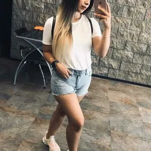 Estefany Aguilar Restrepo OnlyFans Leaked Free Thumbnail Picture - #xf5KGaiMUD