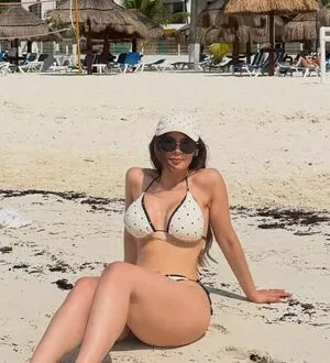 Estefany Cabco OnlyFans Leaked Free Thumbnail Picture - #D2TdzewuK2