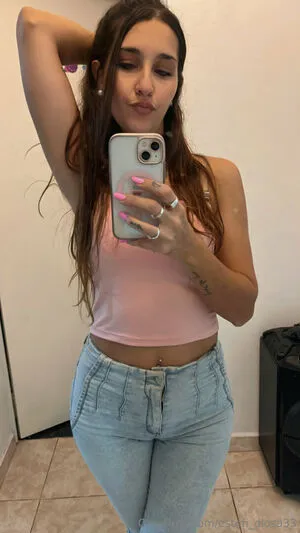 Estefi Diosa33 OnlyFans Leaked Free Thumbnail Picture - #xWYEV5CQLG