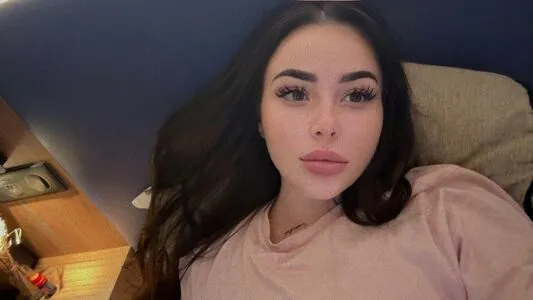 Esteladior OnlyFans Leaked Free Thumbnail Picture - #zs1nZ2ecm9