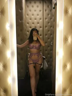 Estelgiarose OnlyFans Leaked Free Thumbnail Picture - #9vhRb5vf1Q
