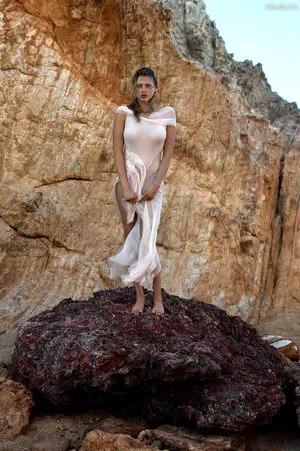Estella Warren OnlyFans Leaked Free Thumbnail Picture - #C3r4A3sPG4