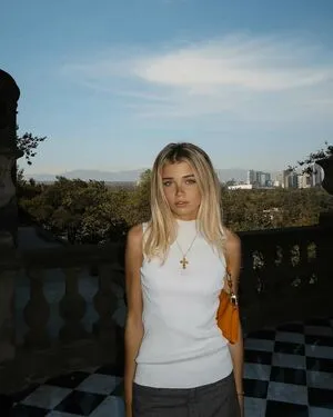 Estelle Ogilvy Estelle Langinier OnlyFans Leaked Free Thumbnail Picture - #KhuBD8OGgn