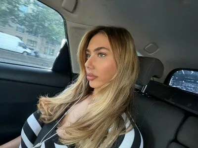 Estelllexo OnlyFans Leaked Free Thumbnail Picture - #begSByReF1