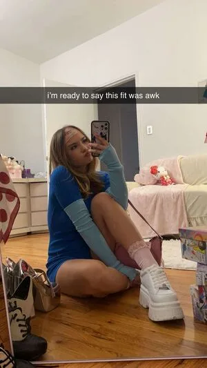 Ester Dobrik OnlyFans Leaked Free Thumbnail Picture - #124obCr3nP