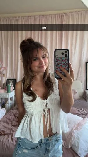 Ester Dobrik OnlyFans Leaked Free Thumbnail Picture - #29LDSU4Dc6