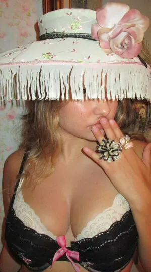 Ester Dobrik OnlyFans Leaked Free Thumbnail Picture - #AJpXomMLMp