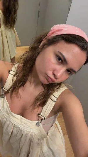 Ester Dobrik OnlyFans Leaked Free Thumbnail Picture - #DvGifsNwUs