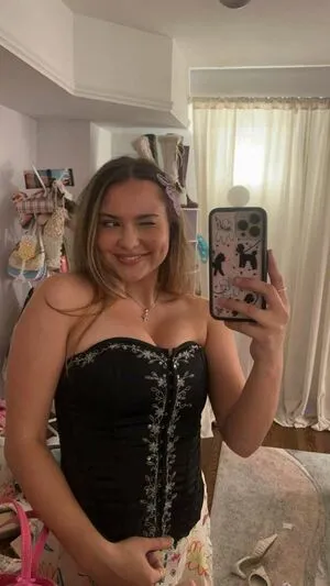 Ester Dobrik OnlyFans Leaked Free Thumbnail Picture - #H3ysVcBOfo