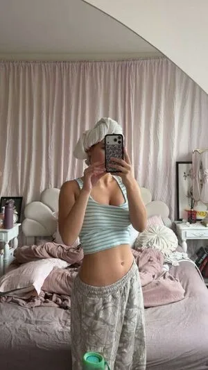 Ester Dobrik OnlyFans Leaked Free Thumbnail Picture - #JAgHX4ydE0