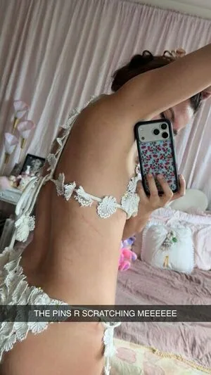 Ester Dobrik OnlyFans Leaked Free Thumbnail Picture - #T55E0a3wzR