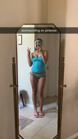 Ester Dobrik OnlyFans Leaked Free Thumbnail Picture - #Z7kzEiZ1SH