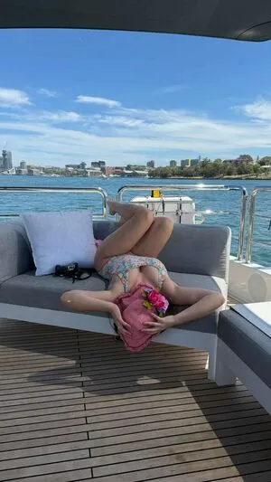 Ester Dobrik OnlyFans Leaked Free Thumbnail Picture - #y8ei7h23wc