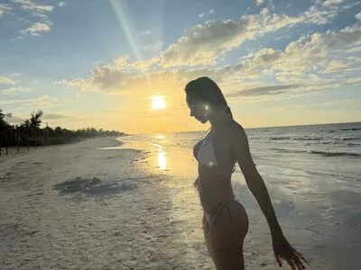 Ester Exposito OnlyFans Leaked Free Thumbnail Picture - #1uGgrE4vI5