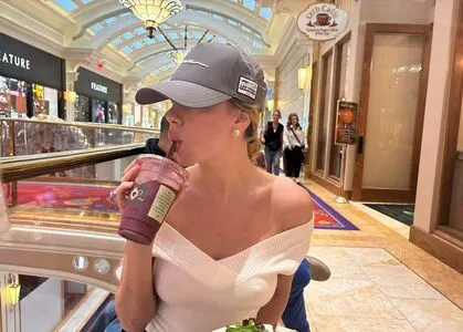 Ester Exposito OnlyFans Leaked Free Thumbnail Picture - #Aoq16ZA7Cw