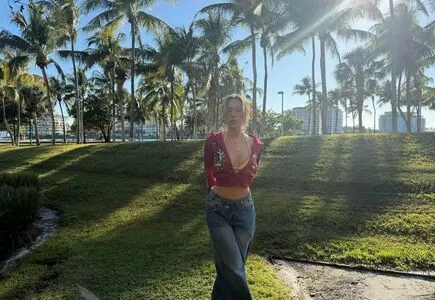 Ester Exposito OnlyFans Leaked Free Thumbnail Picture - #HSYk6rpS4P