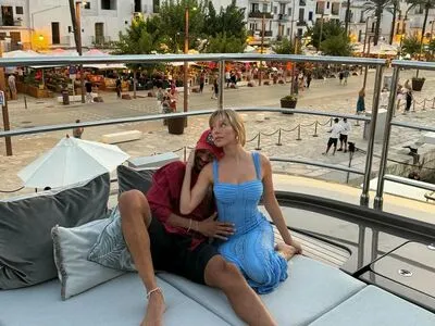 Ester Exposito OnlyFans Leaked Free Thumbnail Picture - #OoTrTiNxBg