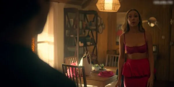 Ester Expsito OnlyFans Leaked Free Thumbnail Picture - #2FbereQM3z