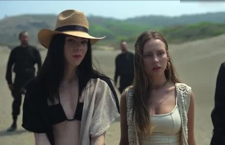 Ester Expsito OnlyFans Leaked Free Thumbnail Picture - #2sb6R4dYje