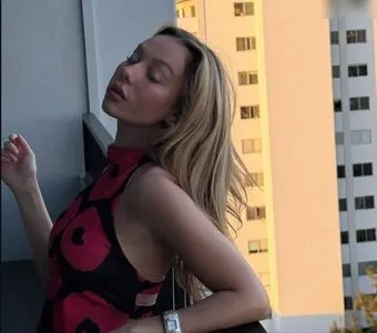 Ester Expsito OnlyFans Leaked Free Thumbnail Picture - #6kBMth2XKg