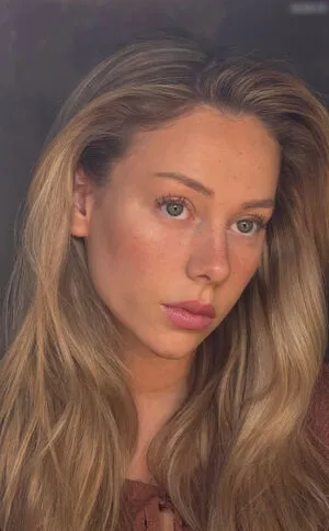 Ester Expsito OnlyFans Leaked Free Thumbnail Picture - #6o3eBr9wq6