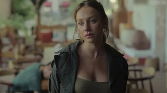 Ester Expsito OnlyFans Leaked Free Thumbnail Picture - #W4DQRMgZHR