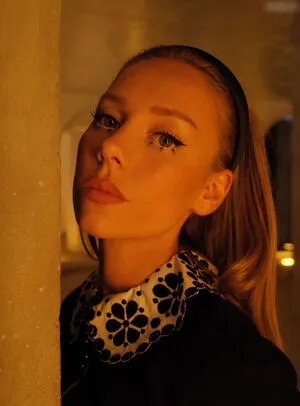 Ester Expsito OnlyFans Leaked Free Thumbnail Picture - #ZNCSdkXjZI