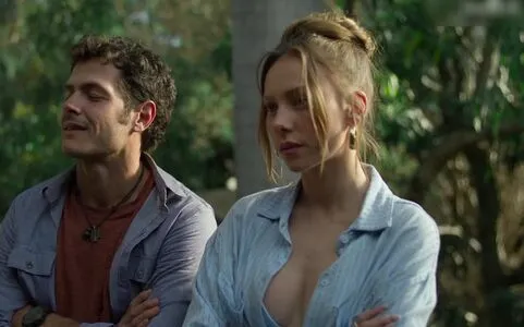 Ester Expsito OnlyFans Leaked Free Thumbnail Picture - #vWoIOBC0r9