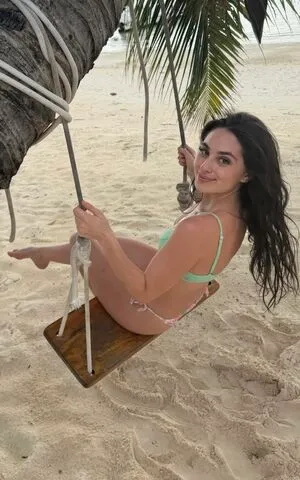 Esther Abrami OnlyFans Leaked Free Thumbnail Picture - #MgpGdfy2I8