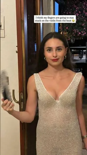 Esther Abrami OnlyFans Leaked Free Thumbnail Picture - #UNe52923Yp