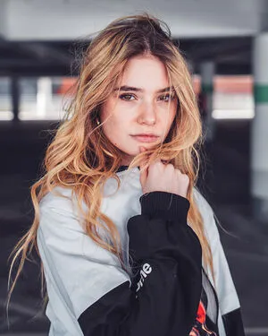 Esther Graf OnlyFans Leaked Free Thumbnail Picture - #V7yg71xmpX