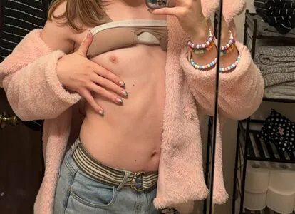 Esther Grey OnlyFans Leaked Free Thumbnail Picture - #PTZmHMOoau