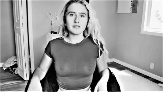 Esther Perepechkin OnlyFans Leaked Free Thumbnail Picture - #ACz8cN592p