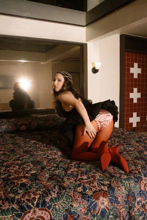 Esther Povitsky OnlyFans Leaked Free Thumbnail Picture - #74IaSxP3cp