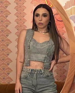 Esther Povitsky OnlyFans Leaked Free Thumbnail Picture - #MxpZY9pzOB