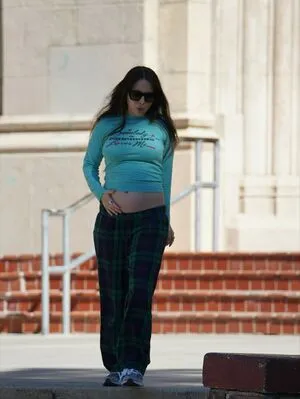 Esther Povitsky OnlyFans Leaked Free Thumbnail Picture - #f7Yg9X0uTk