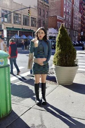 Esther Povitsky OnlyFans Leaked Free Thumbnail Picture - #slcSxf29eX