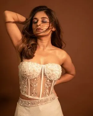 Estheranil OnlyFans Leaked Free Thumbnail Picture - #84Gl6abgVT