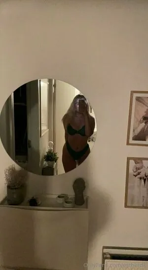 Estherdk OnlyFans Leaked Free Thumbnail Picture - #9yRVsew1Kd