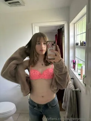 Esthergreyplus OnlyFans Leaked Free Thumbnail Picture - #7TZ9C94DWg