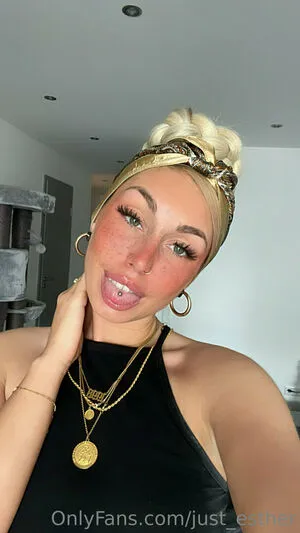 Estherjizz OnlyFans Leaked Free Thumbnail Picture - #SGfEd6DTvj