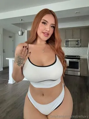 Estrelluxy OnlyFans Leaked Free Thumbnail Picture - #SoCrbAApPB