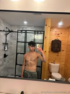 Ethan D OnlyFans Leaked Free Thumbnail Picture - #S4oBzS5rX9
