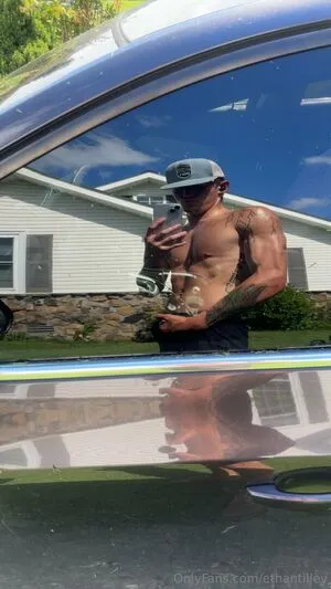 Ethantilley OnlyFans Leaked Free Thumbnail Picture - #69YplOdt6F