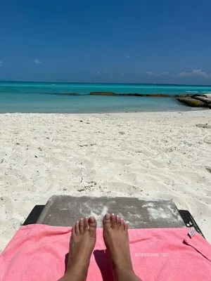 Etherealdemie Feet OnlyFans Leaked Free Thumbnail Picture - #4tQRcwU0ET
