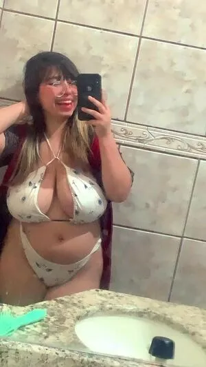 Eu Khelly Nunes OnlyFans Leaked Free Thumbnail Picture - #Ln3nb4s6V1