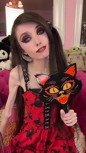 Eugenia Cooney OnlyFans Leaked Free Thumbnail Picture - #7FRfm8Pt7H