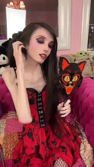 Eugenia Cooney OnlyFans Leaked Free Thumbnail Picture - #8jK4Bpfea6