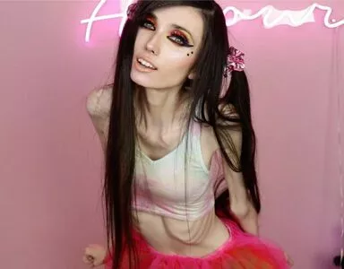 Eugenia Cooney OnlyFans Leaked Free Thumbnail Picture - #ClBzj7Yx3Z