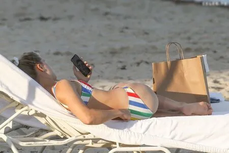 Eugenie Bouchard OnlyFans Leaked Free Thumbnail Picture - #LlL6BFGh1Y